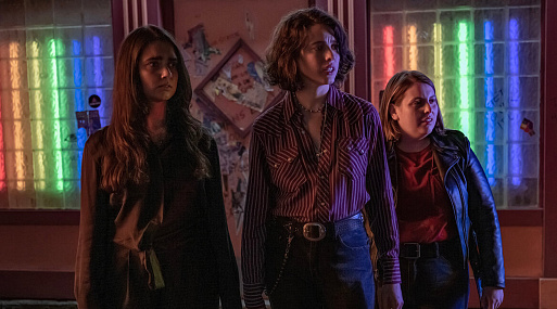 Сольный фильм Итана Коэна «Красотки в бегах» задерживается