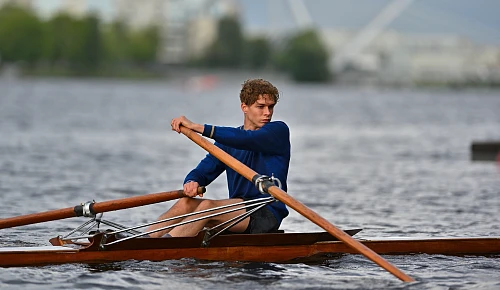 Глеб Калюжный сыграл первого олимпийского чемпиона по гребле в истории СССР