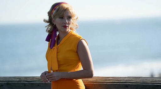 Космическая гонка сердец в финальном трейлере ромкома «Покажи мне Луну»