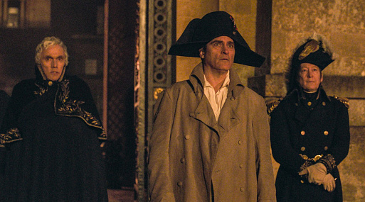 Хоакин Феникс — на новых кадрах «Наполеона» Ридли Скотта