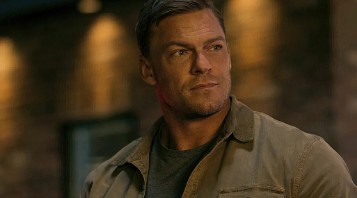 Алан Ричсон на кадрах второго сезона «Ричера»