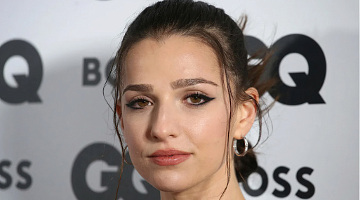 Мариса Абела сыграет в ремейке «Горца» с Генри Кавиллом и Расселом Кроу