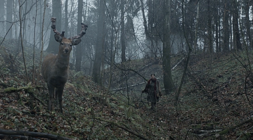 Актриса Алина Насибуллина сняла клип на песню АИГЕЛ «Пыяла»