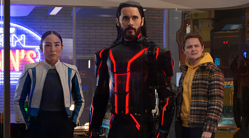 Война за наш мир начинается: новый тизер к фильму «Трон: Арес»