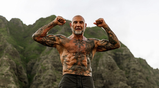 Дэйв Батиста получил роль злодея Кургана в ремейке «Горца»