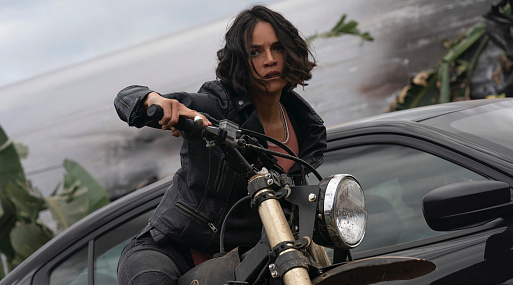 Мишель Родригес и Шарлиз Терон отсняли боевую сцену в «Форсаже 10» без режиссёра