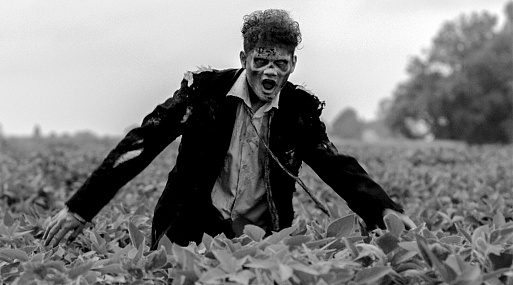 Смотрим трейлер комедийного ужастика «Вампиры-зомби... из космоса!»