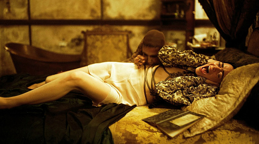 Вышел новый трейлер «Бедных-несчастных» Йоргоса Лантимоса