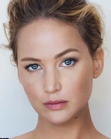 Дженнифер Лоуренс