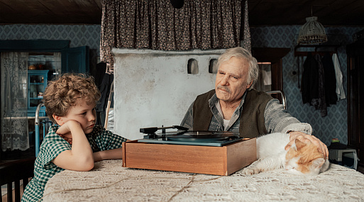 Евгений Цыганов и смена поколений в тизере комедии «Батя 2. Дед»