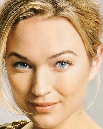 София Майлс