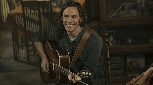 Актёры из сериала «Дэйзи Джонс и The Six» хотели бы поехать в тур