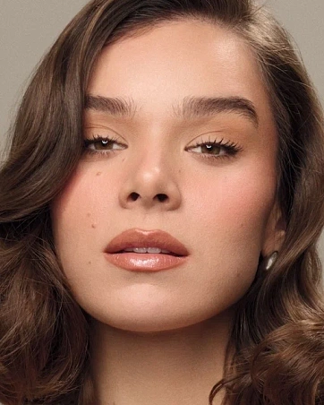 Хейли Стайнфелд