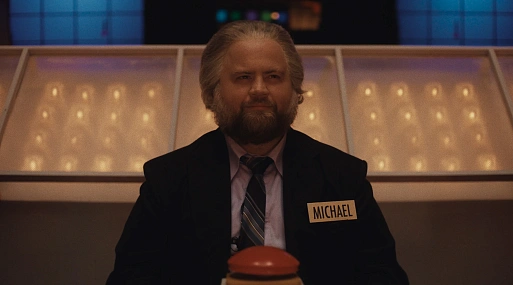 Пол Уолтер Хаузер в трейлере фильма «Как стать миллионером»