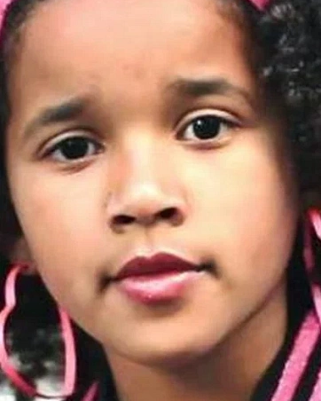 Глория Колстон