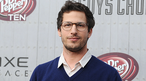 Слух: Энди Сэмберг озвучил Алого Паука в мультфильме «Человек-паук: Паутина вселенных»