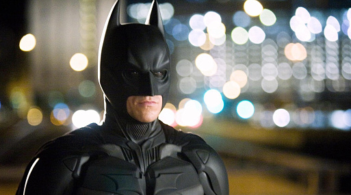 Фанаты считают, что Кристиан Бэйл появится в образе Бэтмена во «Флэше»