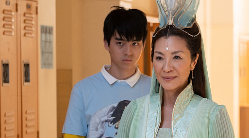 Мишель Йео снялась с партнёрами по «Всё везде и сразу» в новом сериале Disney+