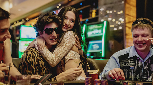 «Анора» мощно стартовала в ограниченном прокате