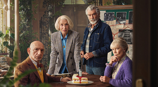 Netflix представил новый постер к детективной комедии «Клуб убийств по четвергам»