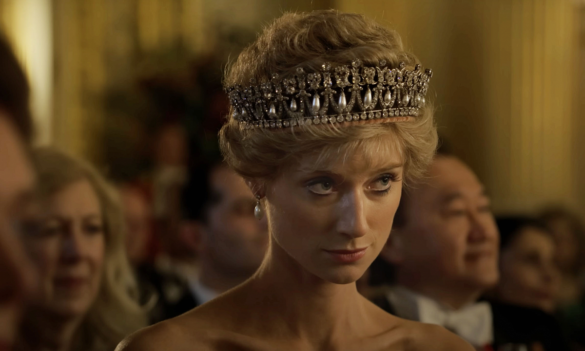 Имельда стонтон сериал корона. Корона женская. Шаблоны для плоттера корона императрицы. Корона 5 сезон маргарет. Корона 5.
