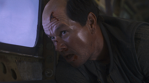 «Особо опасный пассажир» с Марком Уолбергом стартует 20 марта