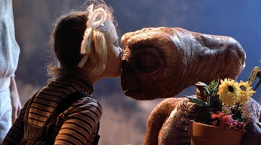 Дрю Бэрримор верила, что инопланетянин из фильма Стивена Спилберга настоящий