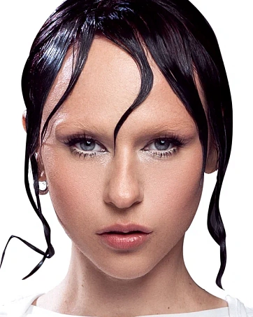 Екатерина Иванчикова