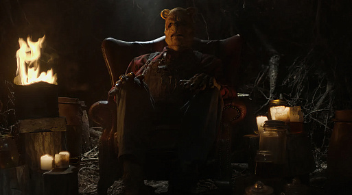 Первые кадры сиквела трэш-ужастика «Винни-Пух: Кровь и мёд»