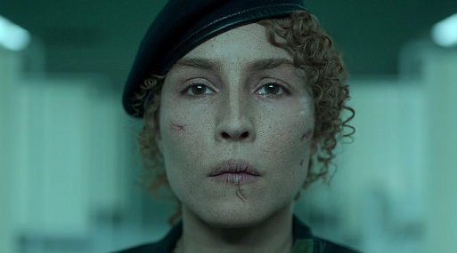 Нуми Рапас отправляется на опасную миссию в трейлере «Чёрного краба»