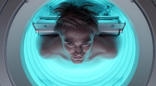 Пон Джун-хо поссорился с Warner Bros. из-за финального монтажа «Микки 17»