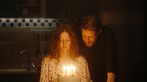 Вышел трейлер российского хоррора «Сёстры» о домашнем насилии