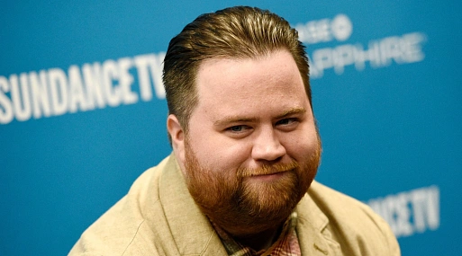 Пол Уолтер Хаузер сыграет в новой экранизации «Обители зла» Зака Креггера