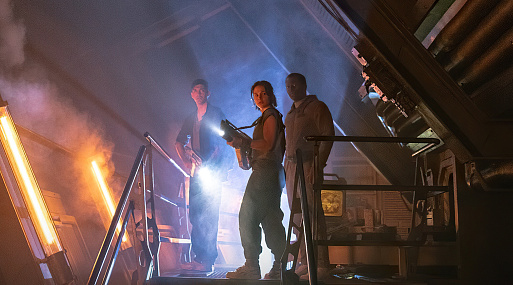 Главные герои хоррора «Чужой: Ромул» на свежем промо