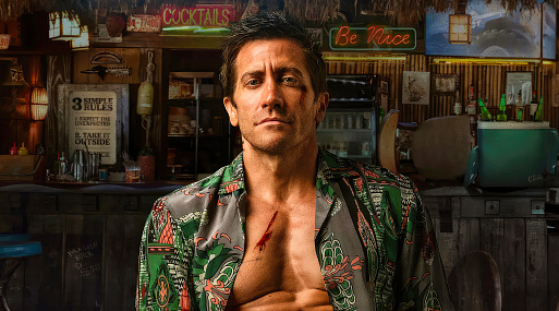 «Дом у дороги» с Джейком Джилленхолом: костолом в здании