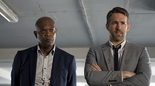 Райан Рейнольдс и Сэмюэл Л. Джексон отстреливаются от бандитов в трейлере сиквела «Телохранителя киллера»