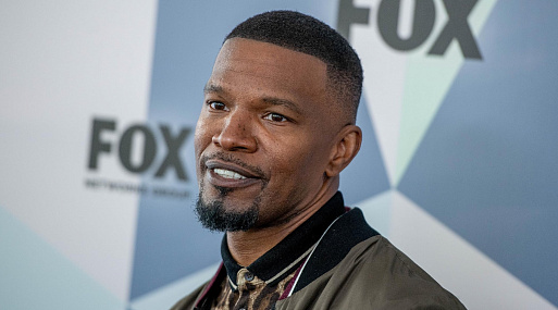 Джейми Фокс сыграл Бога в комедии Not Another Church Movie