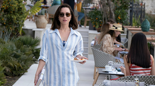 Обри Плаза убедила Адама ДиМарко, что за ним охотится ведьма