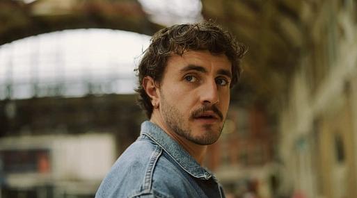 Пол Мескал рассматривается на роль в четырёх байопиках The Beatles