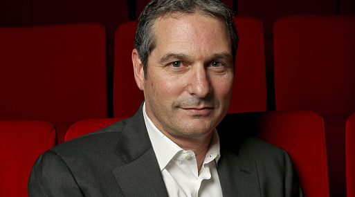 Создатель «Хода королевы» поступил к разработке сериала об экспедиции на планету Альфы Центравра