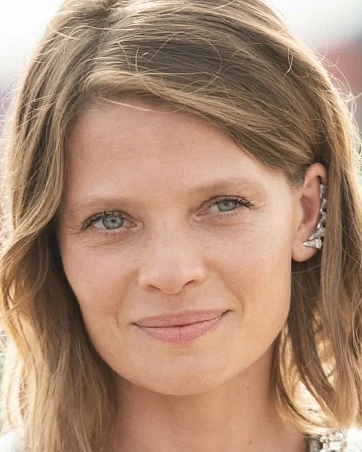 Мелани Тьерри