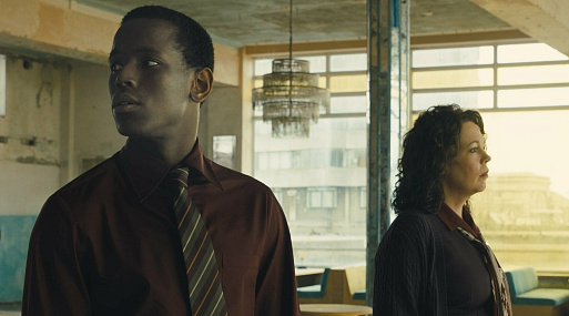 Сэм Мендес воспевает магию кино в трейлере драмы «Империя света»