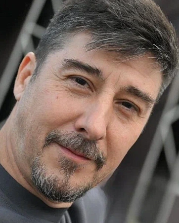 Давид Белль