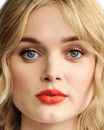 Белла Хиткот