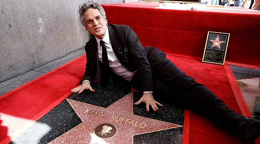 Марк Руффало удостоился звезды на Голливудской «Аллее славы»