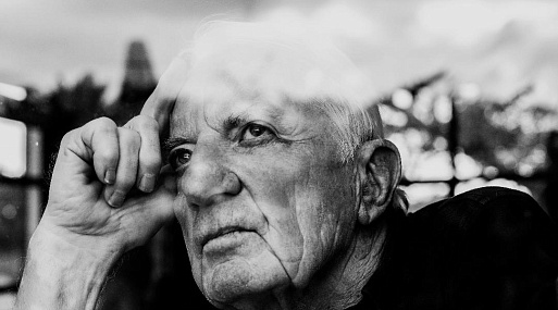 Во Франции умер режиссёр эротического фильма «Эммануэль» Жюст Жакен