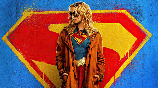 Милли Олкок в роли Женщины завтрашнего дня в первом трейлере «Супергёрл»