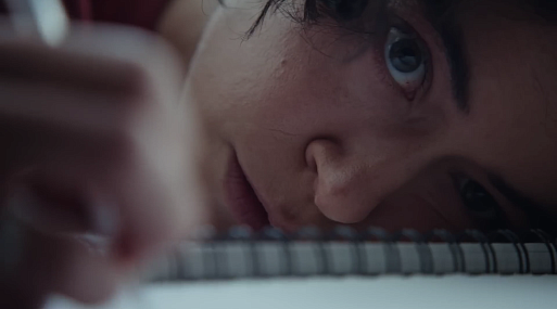 Татьяна Маслани не может остановиться в тизере хоррора «Крипер» Осгуда Перкинса