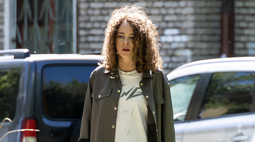 На KION стартует комедийный сериал «Вика-ураган» с Аглаей Тарасовой