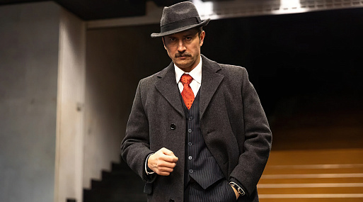 Павел Прилучный руководит больницей в тизере сериала «13 клиническая. Начало»